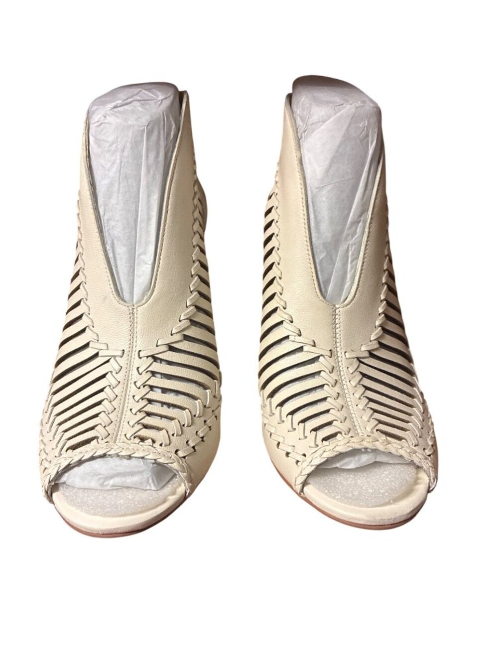 Vince Camuto VC-ACHA Warm White Pamplona Leather Peep Toe Heeled Booties Size 9M
